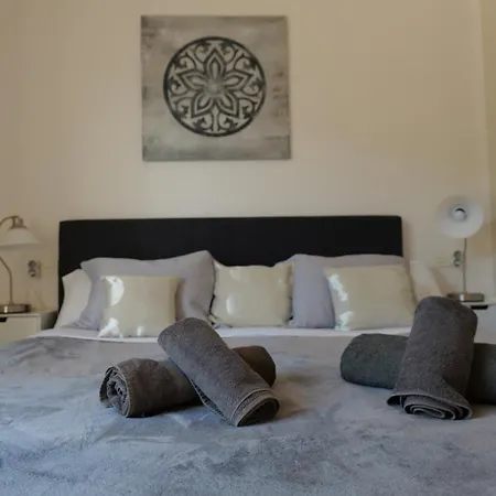 Penthouse Sea View - Valle Golf Apartment *