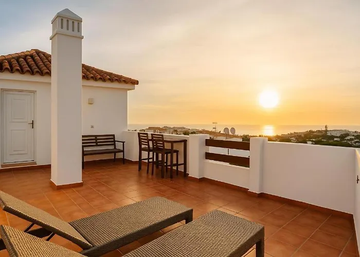 Penthouse Sea View - Valle Golf Appartamento